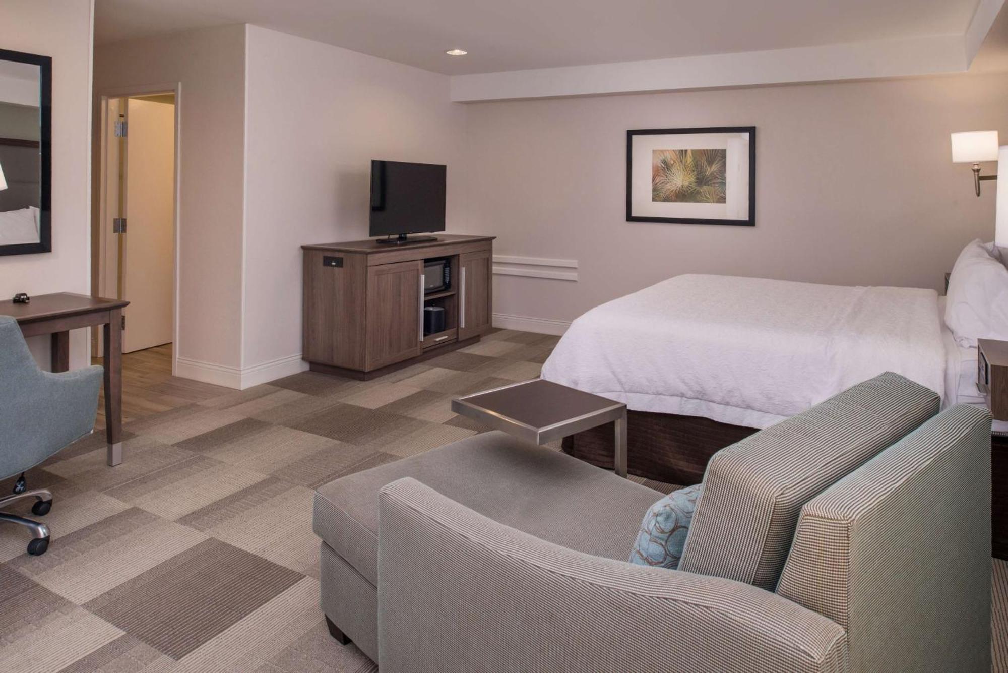 Hampton Inn Channel Islands Harbor Oxnard Exterior photo